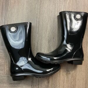 UGG Glossy Sienna Rain Boots Womens 5 Black Waterproof Rubber Pull On Mid Calf‎